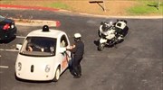 Αστυνομικός σταμάτησε αυτοκίνητο χωρίς οδηγό της Google για υπερβολική... βραδύτητα