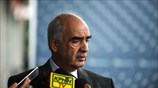 Διατεθειμένος να παραιτηθεί από μεταβατικός πρόεδρος της Ν.Δ. ο Β. Μεϊμαράκης