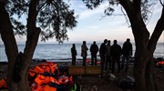 Προφυλακίσεις για πλαστά έγγραφα σε πρόσφυγες και μετανάστες στη Λέσβο