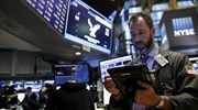 Κοντά στο 1,5% οι απώλειες στη Wall Street