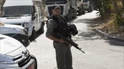 Νεκροί δύο Παλαιστίνιοι που επιτέθηκαν με μαχαίρι σε στρατιώτη