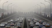 Ινδία: Παρατεταμένος «δακτύλιος» και περιορισμός κυκλοφορίας οχημάτων στο Νέο Δελχί λόγω ρύπανσης