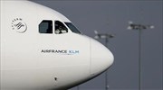 Επιθέσεις στο Παρίσι: ζημιές για την Air France, εκπτώσεις από τη Ryanair