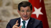 Νταβούτογλου: Πιθανόν να γίνουν χωριστά δημοψηφίσματα για σύνταγμα και προεδρική δημοκρατία