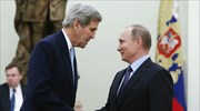 Τρόπους αντιμετώπισης των κρίσεων σε Συρία και Ουκρανία αναζήτησαν Πούτιν - Κέρι
