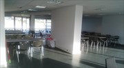 Εργασίες στο γήπεδο του Χόκεϊ για την ασφαλή διαμονή των μεταναστών