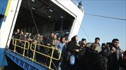 Περίπου 3.000 πρόσφυγες σήμερα στο λιμάνι του Πειραιά