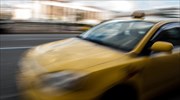 Μπήκε στο ταξί σαν πελάτης και έκλεψε τις εισπράξεις του οδηγού