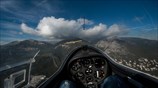 Με ανεμόπτερο πάνω από το Τατόι