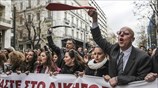 Εντείνονται οι κινητοποιήσεις κατά του ασφαλιστικού