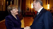 Κοινή προσπάθεια Γερμανίας - Τουρκίας για ανάμειξη του ΝΑΤΟ στο προσφυγικό