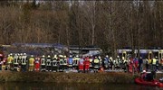Πολύνεκρη σιδηροδρομική τραγωδία στη Γερμανία