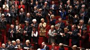Γαλλία: Αβέβαιη η αναθεώρηση του Συντάγματος παρά το «ναι» της εθνοσυνέλευσης