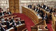 Βουλή: Αντιπαράθεση για την κάλυψη ανασφάλιστων στα νοσοκομεία