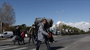 Περίπου 40 πρόσφυγες έφυγαν από το Ελληνικό με κατεύθυνση τον Πειραιά