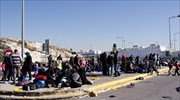 Στον Πειραιά ακόμη 829 πρόσφυγες και μετανάστες