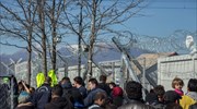 Με αργούς ρυθμούς οι ροές προσφύγων στην ουδέτερη ζώνη Ελλάδας - ΠΓΔΜ