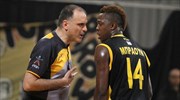 Μπάσκετ: Χάνει το ντέρμπι με Ολυμπιακό ο Μπράουν