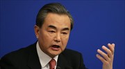 Κατά της «τυφλής επιβολής» κυρώσεων στη Β. Κορέα ο Κινέζος ΥΠΕΞ