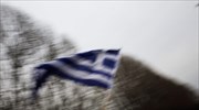Ανήλικος αφαίρεσε την ελληνική σημαία από το μνημείο Ελευθερίας, στην Πάτρα