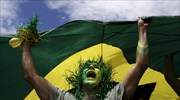 Βραζιλία: Διαβεβαιώσεις του στρατού εν μέσω πολιτικής κρίσης ότι θα σεβαστεί το Σύνταγμα