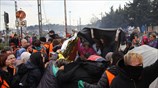 Κοριτσάκι γεννήθηκε σε σκηνή στην Ειδομένη