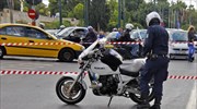 Αρτέμιδα: Τρεις ελαφρά τραυματίες αστυνομικοί σε τροχαίο με υπηρεσιακές μοτοσυκλέτες
