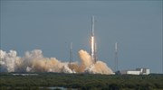 Άλμα στην κατάκτηση του διαστήματος με την πρώτη πετυχημένη «επιστροφή» πυραύλου της SpaceX