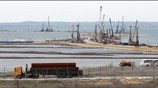Καθυστέρηση στην κατασκευή της γέφυρας που ενώνει την Κριμαία με τη Ρωσία