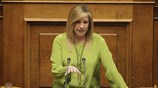 Φ.Γεννηματά : «Η χώρα βυθίζεται και εσείς ξανά το βιολί σας»