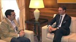 Συνάντηση του Πρωθυπουργού με τον αντιπρόεδρο της Κομισιόν Γίρκι Κατάινεν