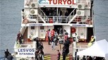 Με ακύρωση της συμφωνίας για το προσφυγικό απειλεί ο Νταβούτογλου