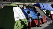 Μειώνονται οι μετανάστες και πρόσφυγες στο λιμάνι του Πειραιά