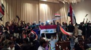 Εισβολή χιλιάδων σιιτών μουσουλμάνων στο κοινοβούλιο του Ιράκ