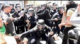ΗΠΑ: «Κόκκινο πανί» για τους Ισπανόφωνους ο Ντόναλντ Τραμπ