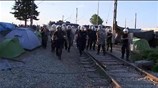 Χημικά και πετροπόλεμος στην Ειδομένη