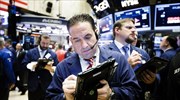 Σε θετικό έδαφος η εκκίνηση στη Wall Street