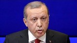 Ερντογάν: Πρώτο καθήκον της γυναίκας η μητρότητα