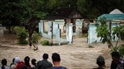 Ινδονησία: Στους 35 οι νεκροί από τις ισχυρές βροχοπτώσεις και κατολισθήσεις στην κεντρική Ιάβα