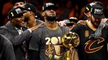 NBA: Πρωταθλητές οι Κλίβελαντ Καβαλίερς του Λεμπρόν Τζέιμς