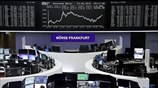 «Πάρτι» στα χρηματιστήρια πριν κλείσουν οι κάλπες στη Βρετανία