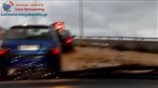 Κλειστή από πέτρες και χώματα η εθνική οδός στο Ραψωμμάτη