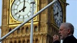 Κάμερον: «Όχι» στην άμεση ενεργοποίηση του άρθρου 50 της Συνθήκης της Λισαβόνας