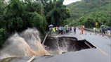 Καταστροφές από το πέρασμα του τυφώνα Νεπαρτάκ στην Κίνα 