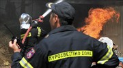 Θεσσαλονίκη: Υπό έλεγχο η πυρκαγιά σε εταιρεία ελαστικών στη Σίνδο