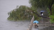 Δεκάδες νεκροί και τραυματίες από βροχοπτώσεις στην Κίνα