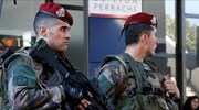 Γαλλία: Τη σύσταση σώματος Εθνοφυλακής προωθεί ο Φρανσουά Ολάντ