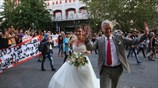 Αναπάντεχη εμφάνιση στη διαδήλωση