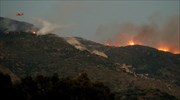 Σε δύσβατη χαράδρα η πυρκαγιά στην περιοχή Αμπέλια Αγρινίου