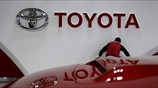 Toyota: Το ακριβό γεν οδηγεί σε περικοπές